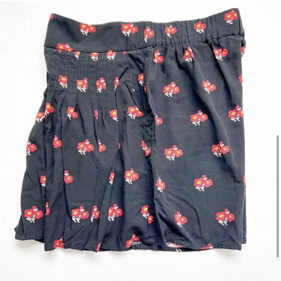 Maeve Anthropologie Skort Shorts Pleated Front Floral - Picture 3 of 5